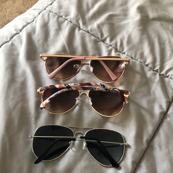 Aviator Sunglasses - Picture 2 of 2